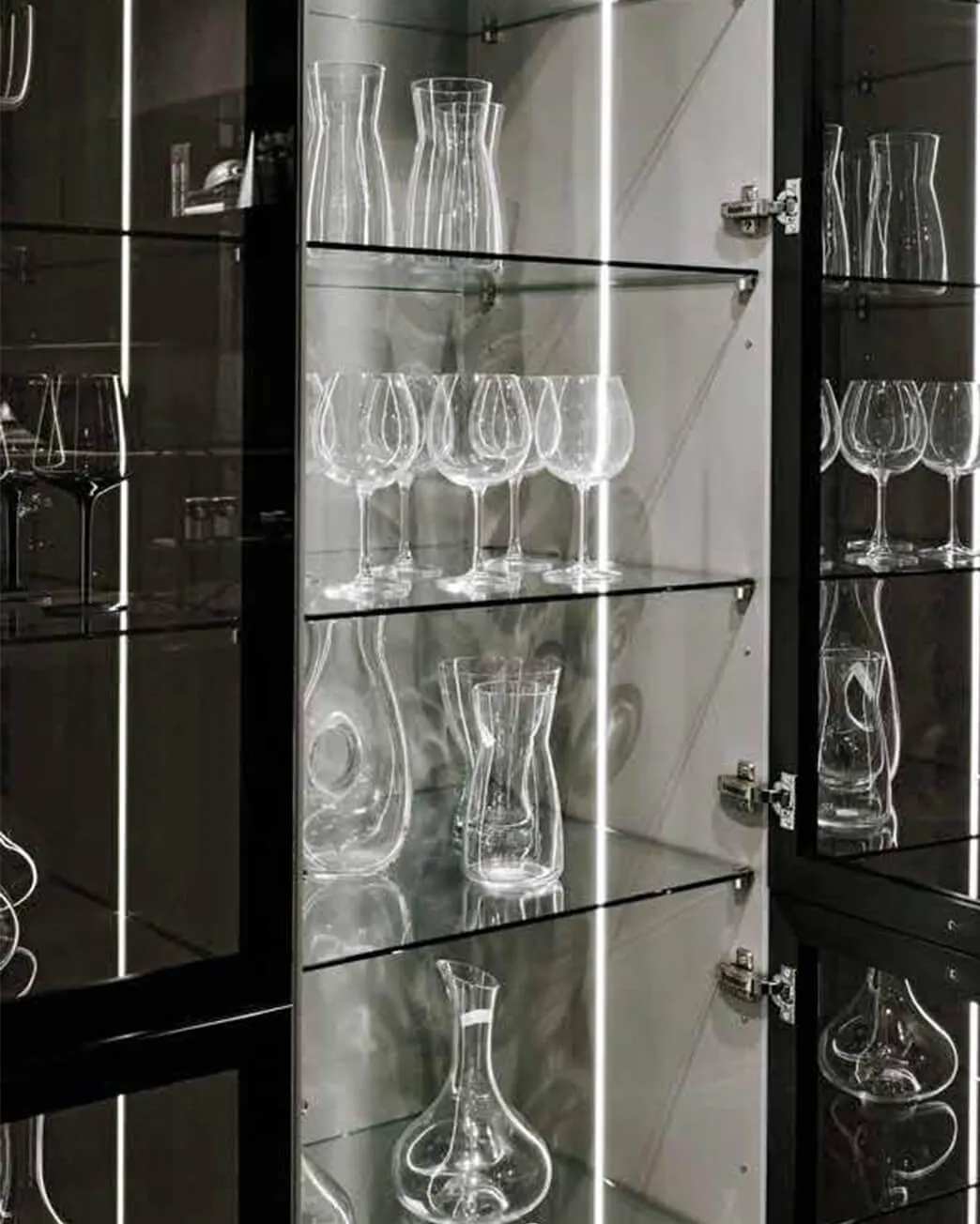Cabinet Interior Built-in LED Lighting