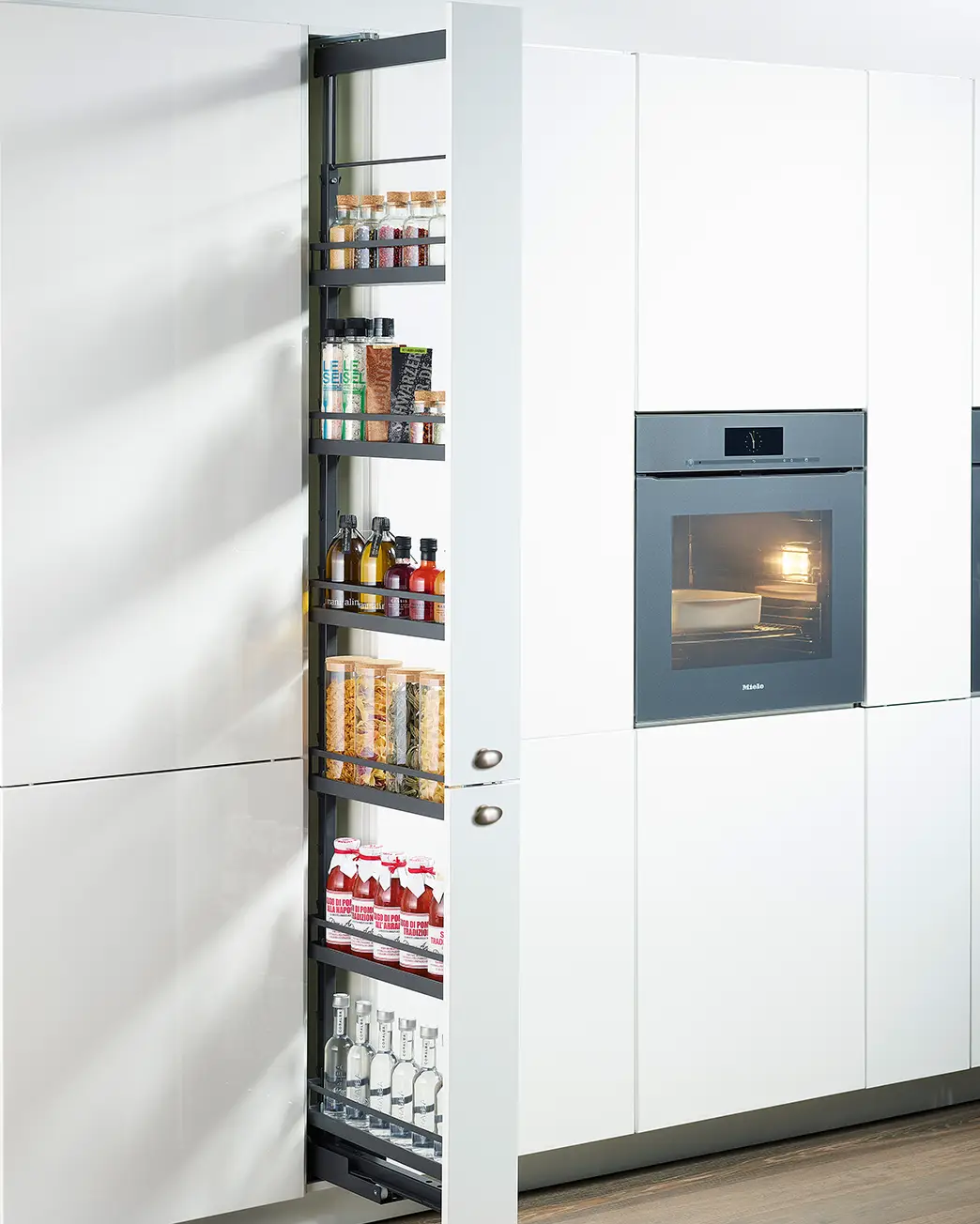 Ergo Pull-Out Tall Unit